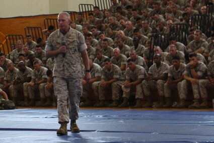 Photo de militaires américains peut-être gay